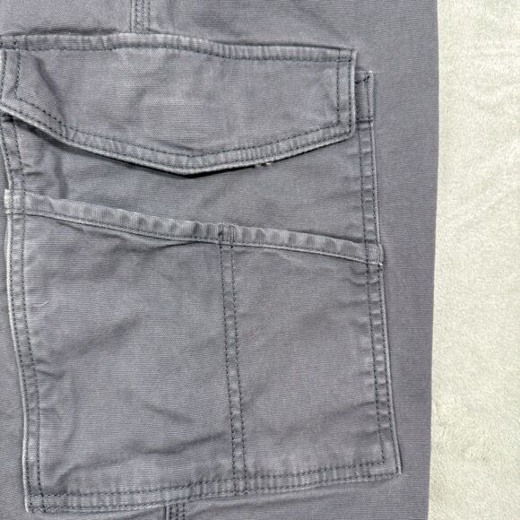 Carhartt Cargo Shorts Mens 48 Grey Pockets Relaxed Fit Logo Workmen Casual - Picture 10 of 10